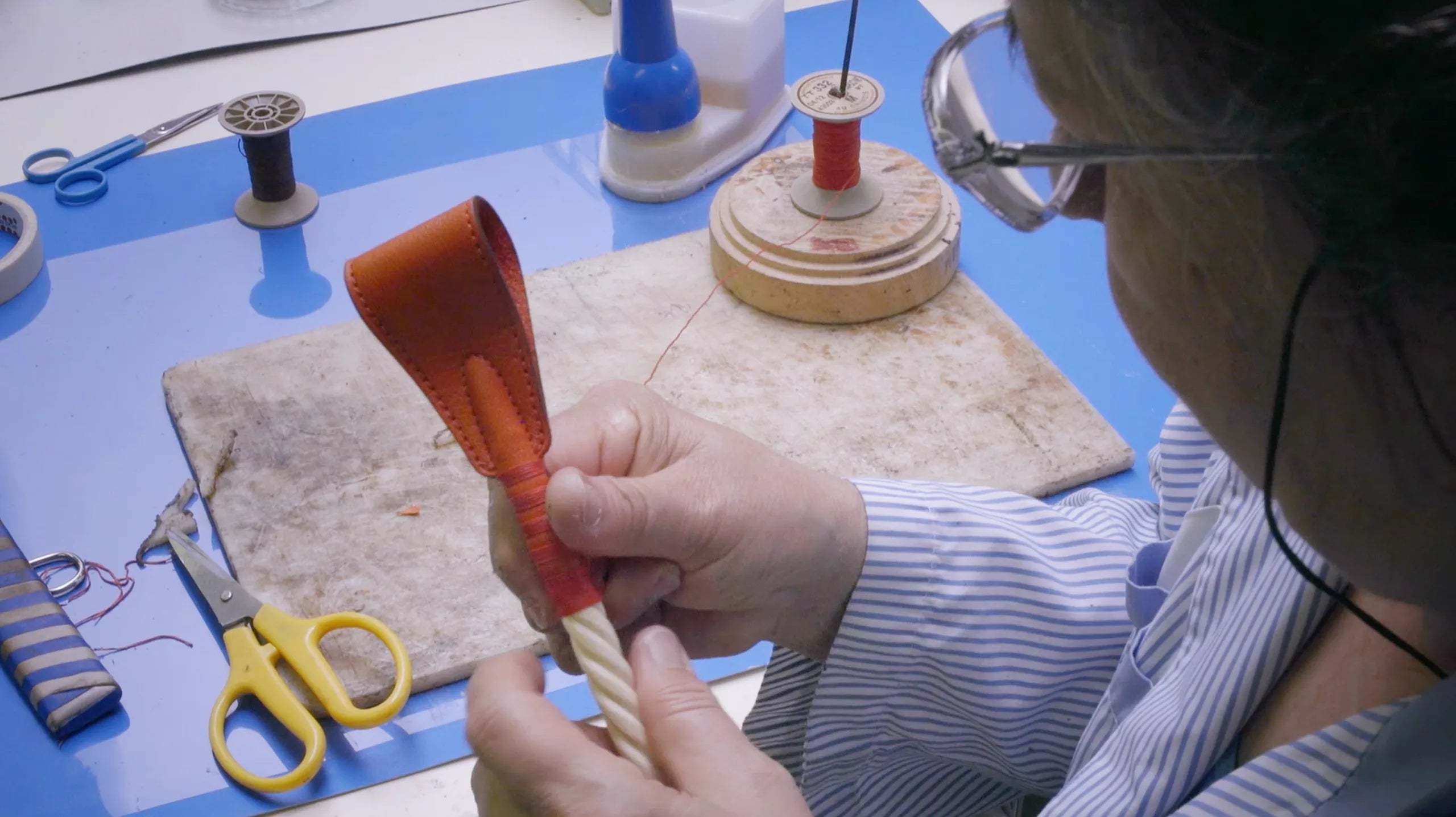 Prive Porter: The Sustainability of Hermès: Ethical Leather Sourcing for Iconic Birkin and Kelly Bags