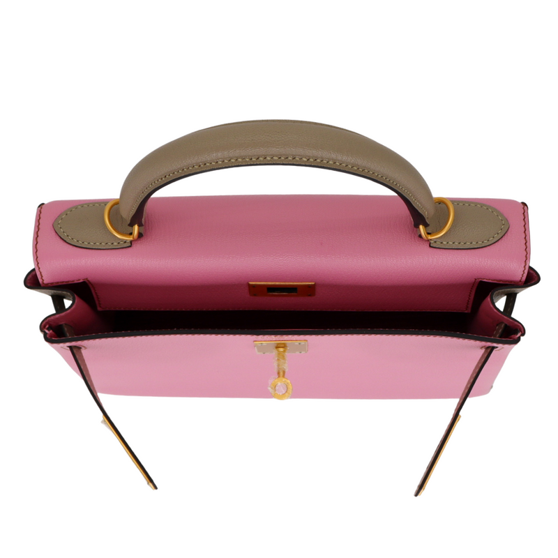 Hermès 28cm Kelly Retourne HSS Bubblegum/Gris Tourterelle Chèvre Leather Brushed Gold Hardware