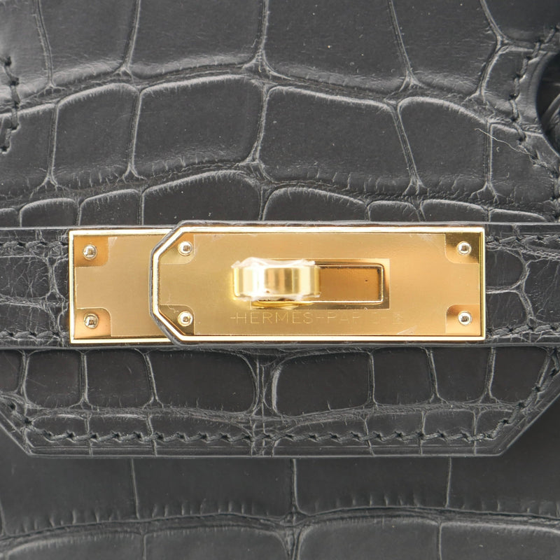 Herm�s 30cm Birkin Black Matte Alligator Gold Hardware